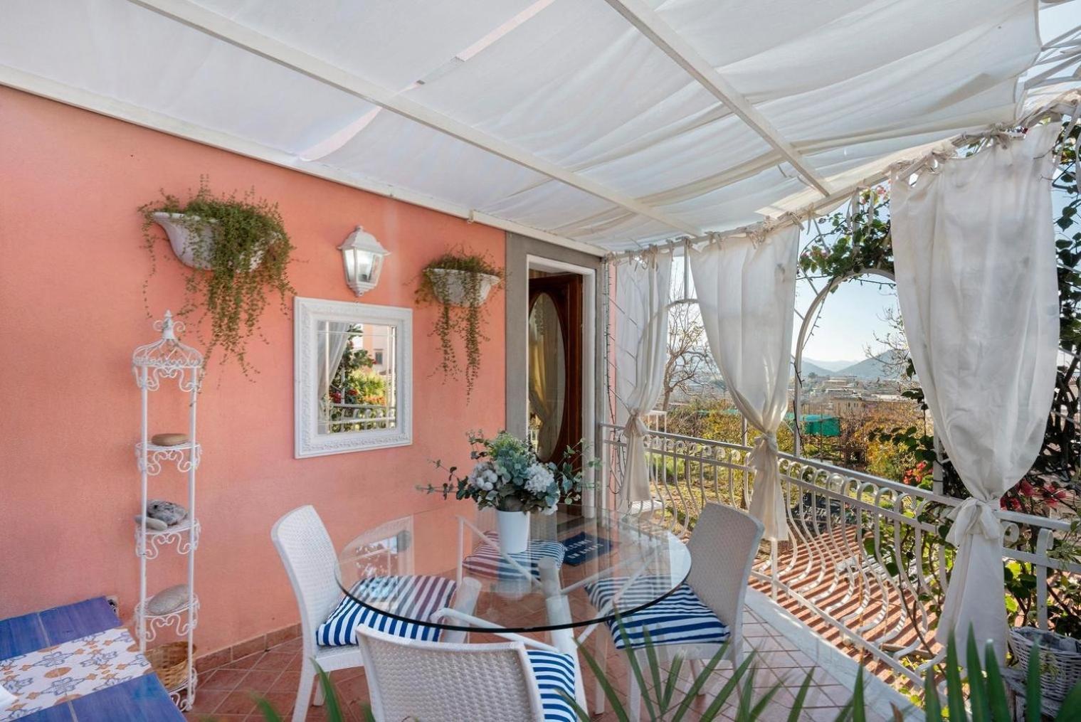 Maison Vico94 ヴィーコ・エクエンセ エクステリア 写真